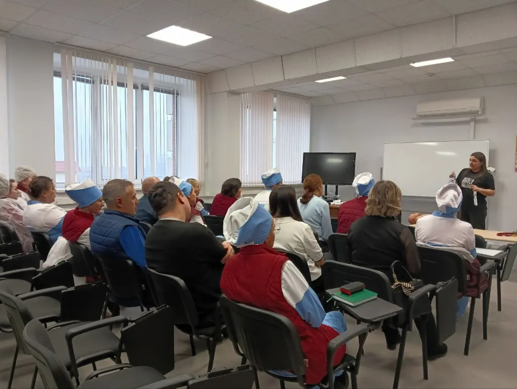 На фабрике «АККОНД» прошло обучение по оказанию первой помощи пострадавшим