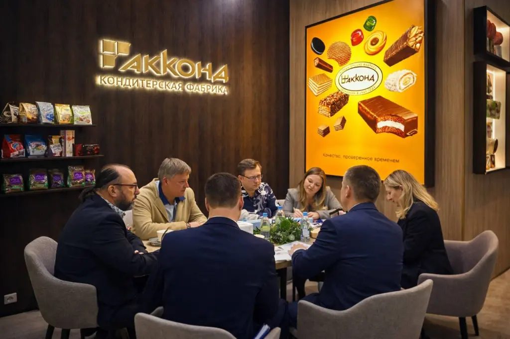 photo_5233386731166438303_y.jpg photo_5233386731166438303_y.jpg